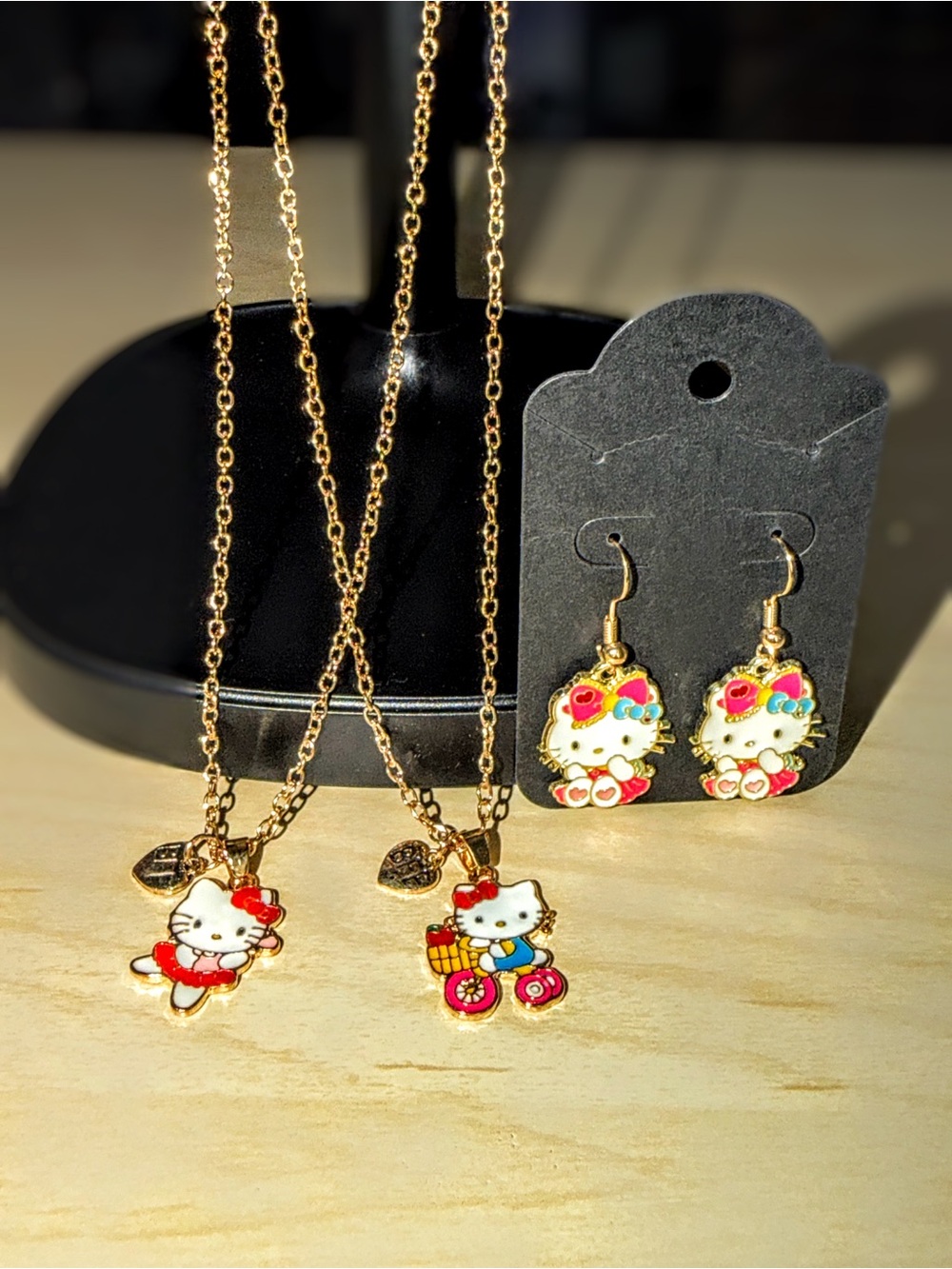 Necklace & Earrings